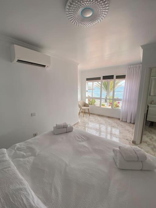 אדחה Villa Tranquila, Playa Del Duque מראה חיצוני תמונה