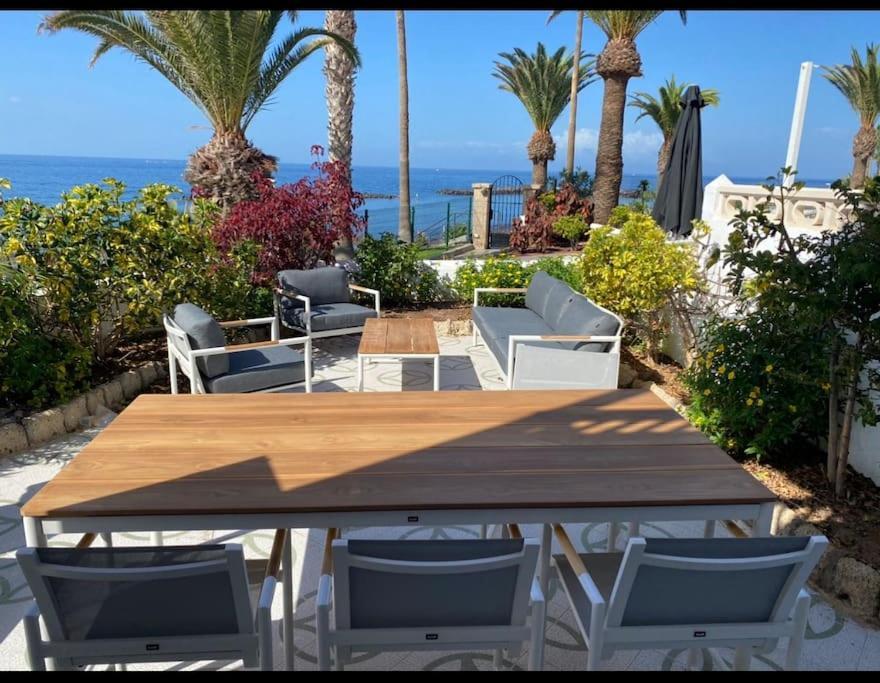אדחה Villa Tranquila, Playa Del Duque מראה חיצוני תמונה